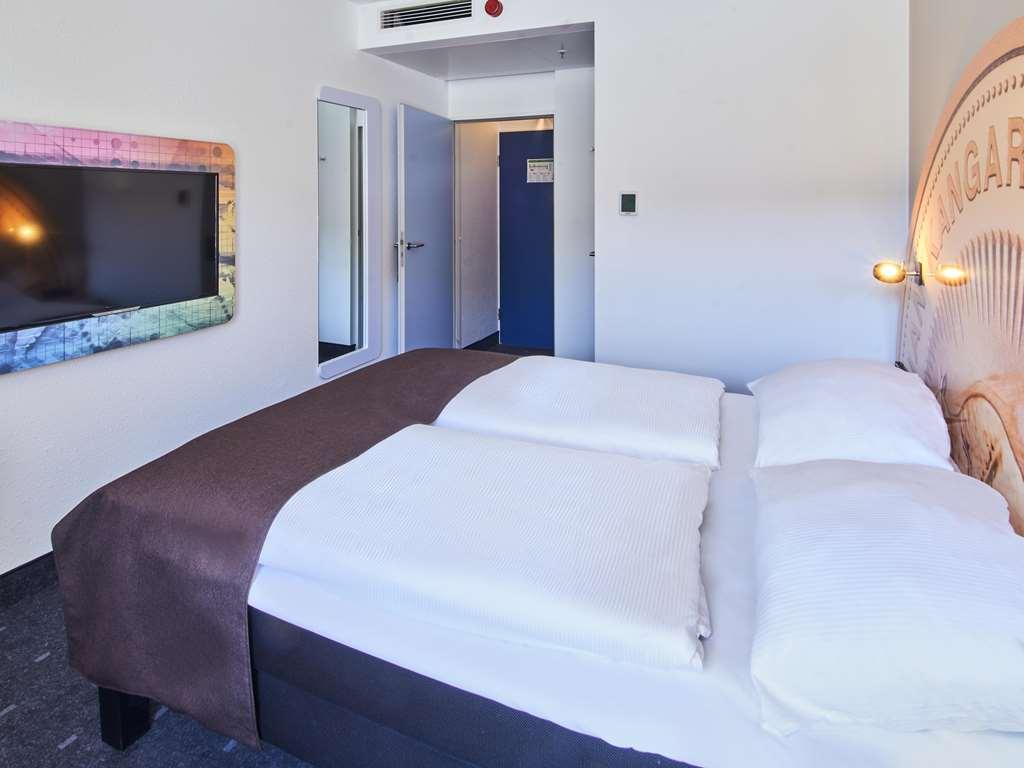 B&B Hotel Offenbach-Kaiserlei Room photo